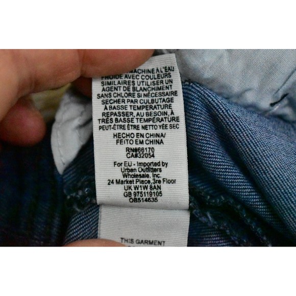 Free People Exposed Button Fly High Rise Irreplaceable Flare Jeans Size 29 Bell - Picture 10 of 10